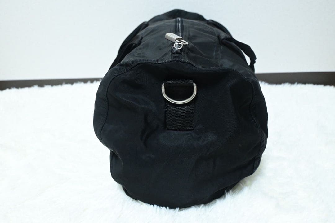 ぽ*た様 良品✨プラダ　ナイロン　ボストンバッグ　手提げ　大容量　旅行用