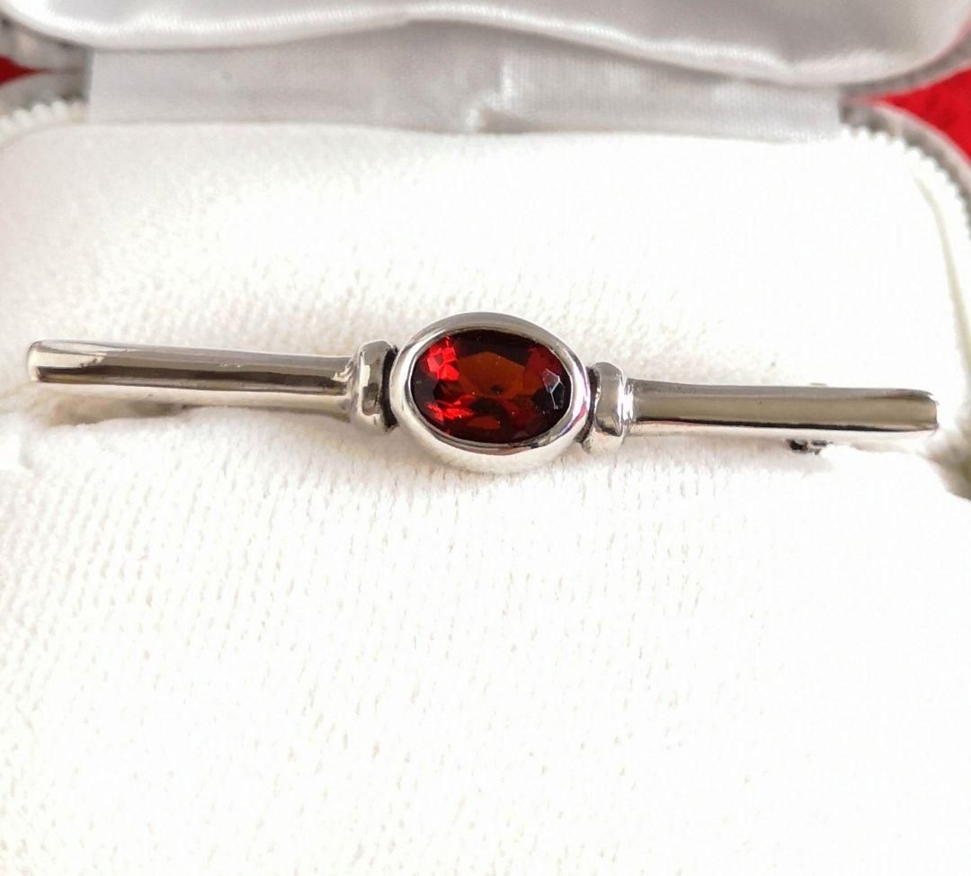 ヴィンテージ シルバー製 ブローチ 宝石 ガーネット アールデコフォルム 697