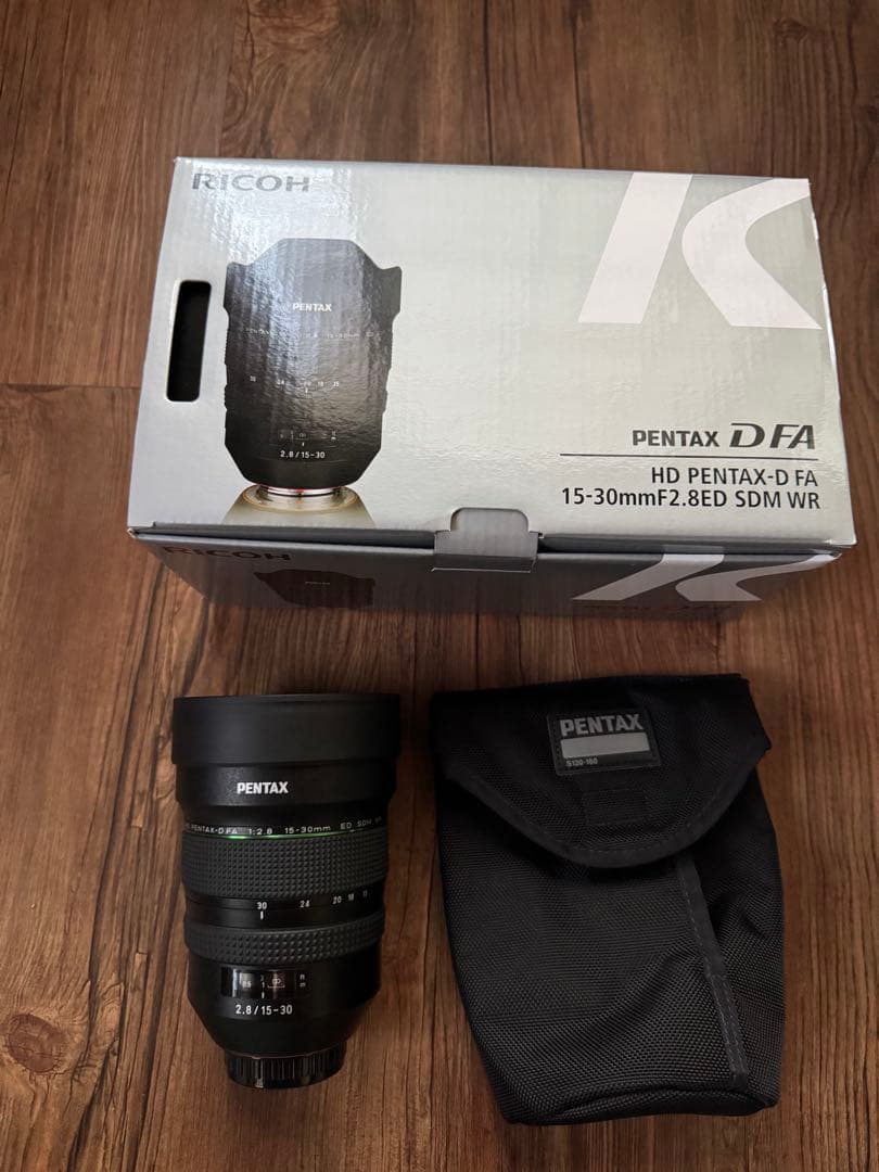 ペンタックスHD PENTAX-D FA 15-30mm F2.8EDSDMWR