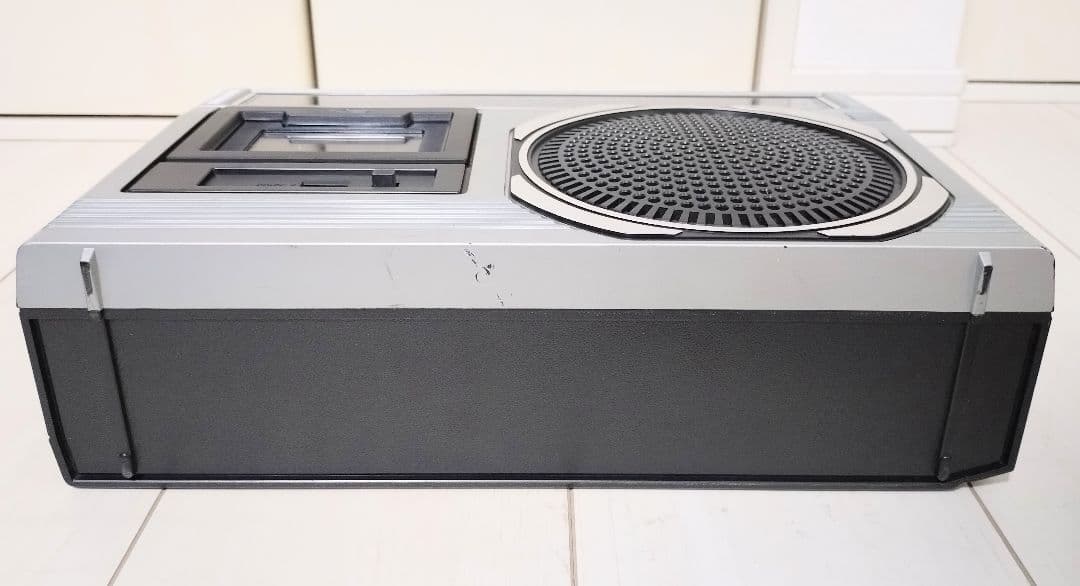 希少レトロ Victor カセットレコーダー付 ラジオ RC-242