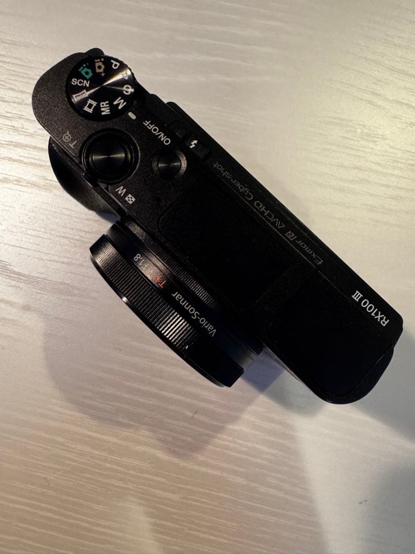 デジタルカメラ SONY DSC-RX100M3