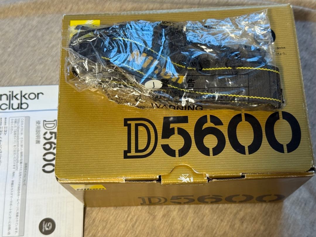 ■ 美品 ■ ニコン　Nikon D5600 ボディ ≪S数6356回≫