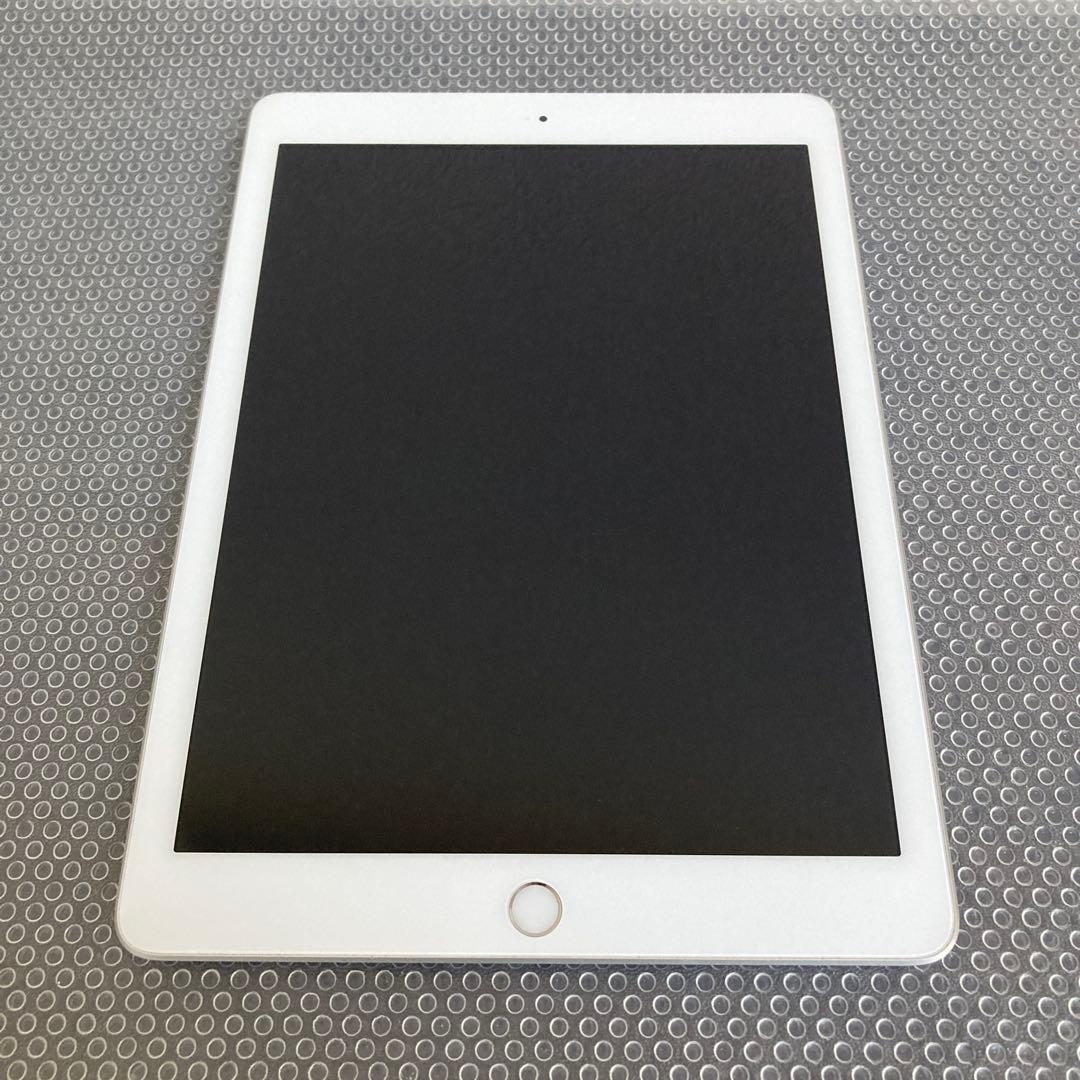 3957【早い者勝ち】外観美品☆iPad6 第6世代 32GB SIMフリー☆