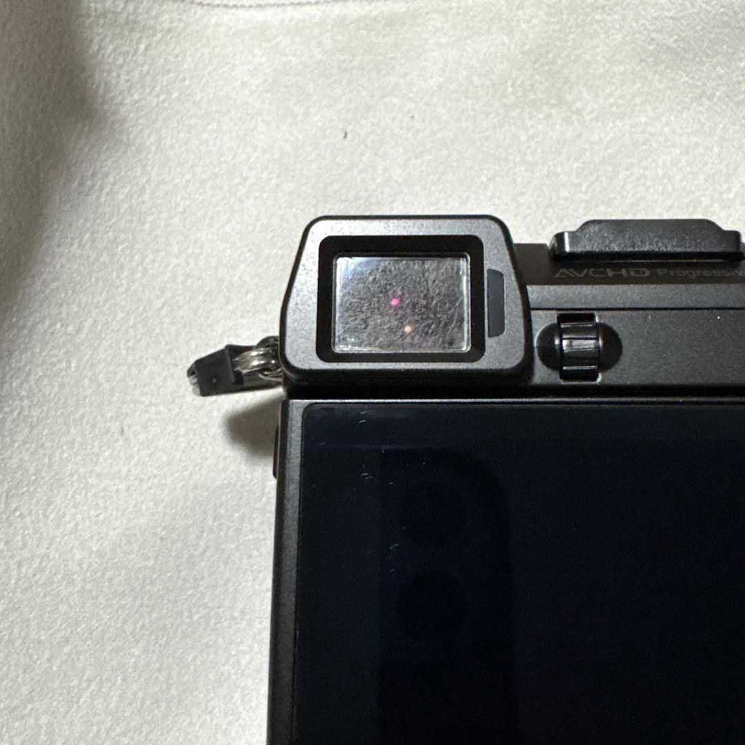 当時品　未使用SONY α NEX-7 ズームレンズキット ファインダーが難あり