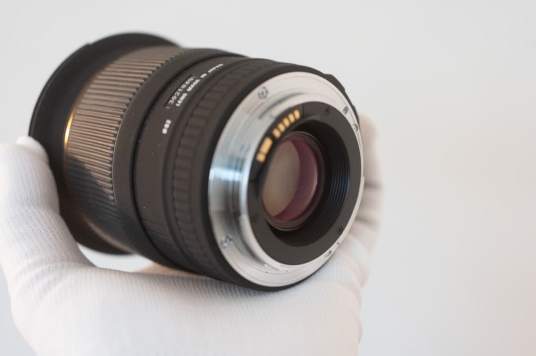 ＜美品＞SIGMA 20mm F1.8 DG RF（キヤノンEF） 元箱付