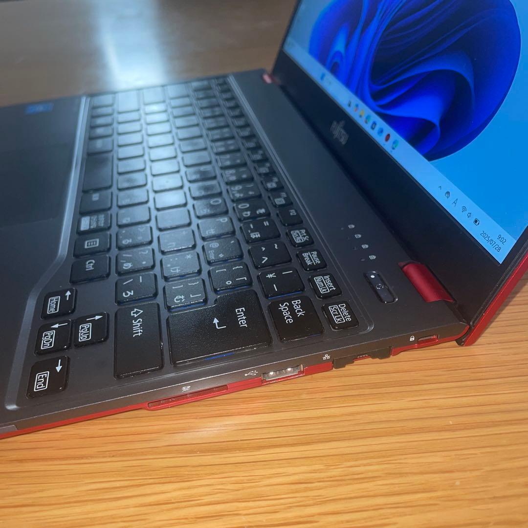 値下げOffice付高性能！富士通 LIFEBOOK U937すぐ使える！
