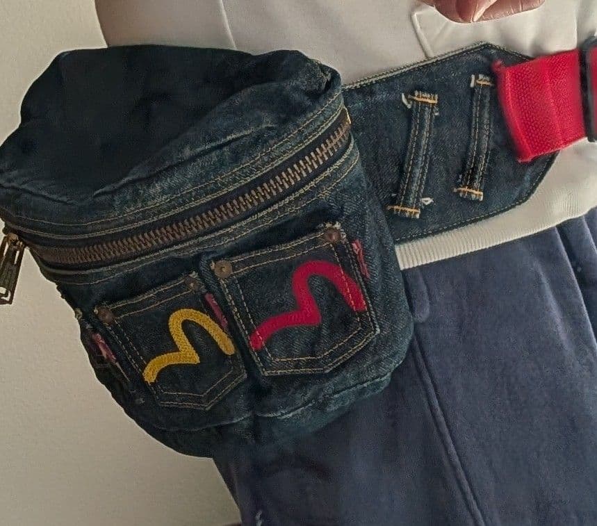 えびす　EVISU　ボディーバッグ　ウエストバッグ かもめマーク総刺繍　超レア