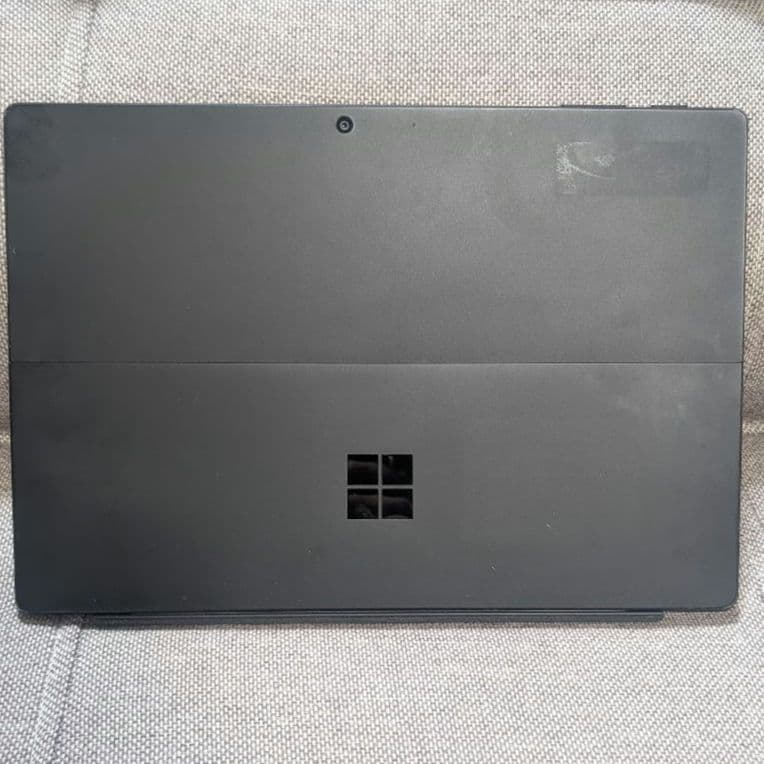 Surface Pro 7 i5 8GB 256GBタイプカバー付き c