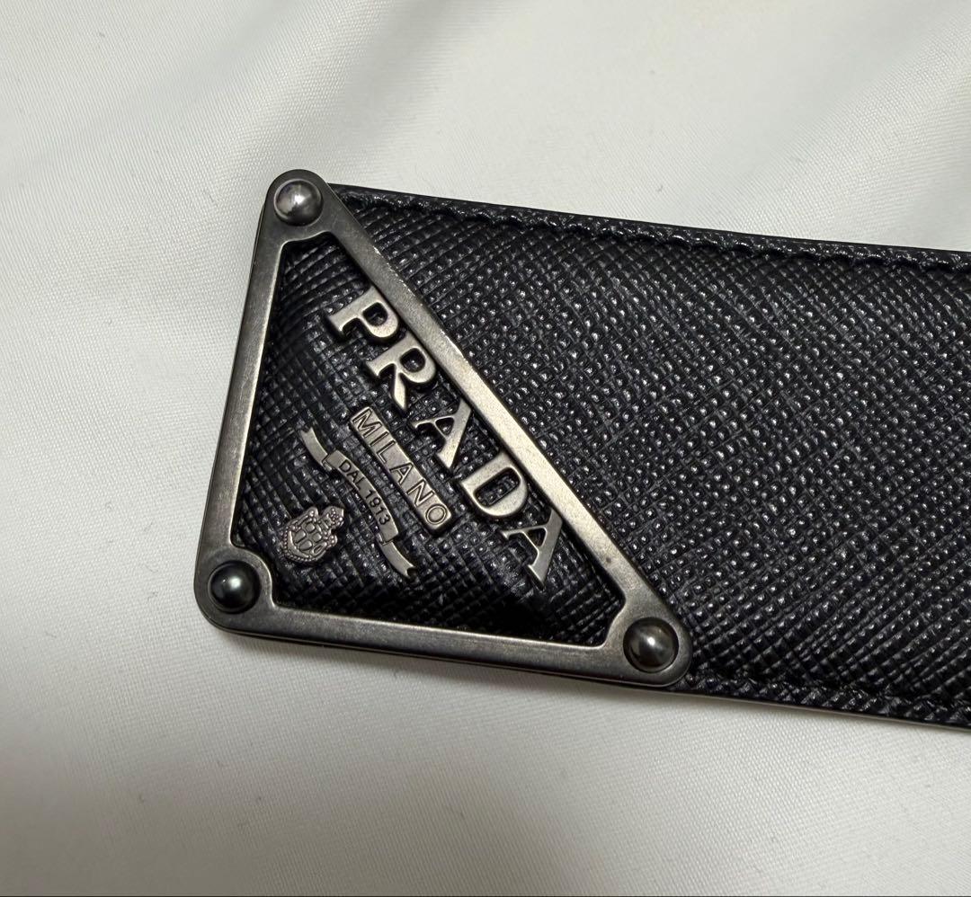 PRADA 黒 ベルト 3度程度使用しただけ！