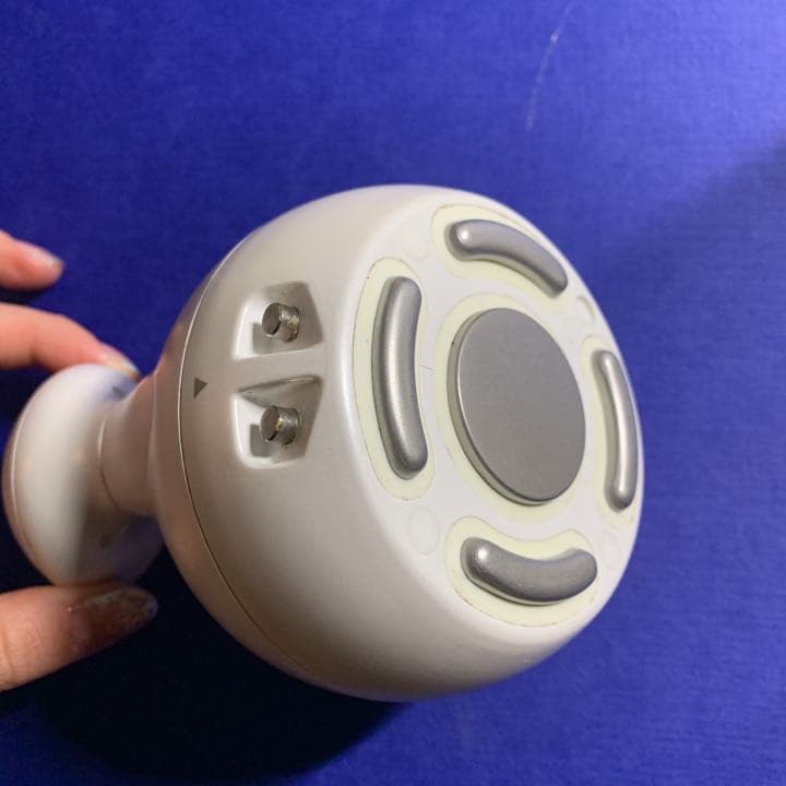 BONIC PRO EMSマシン ダイエット　マッサージ　美顔器　ジェル