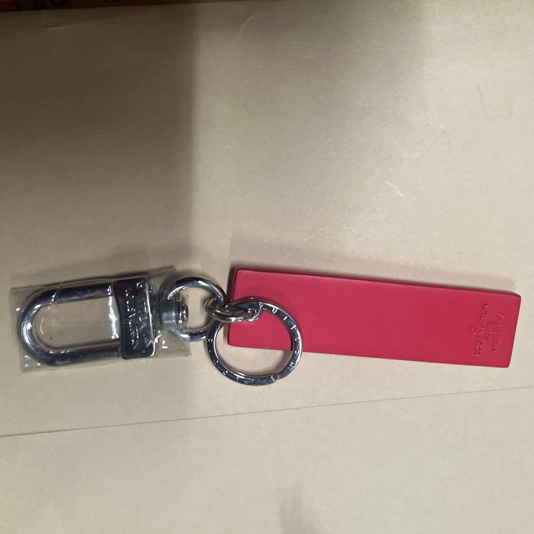 ルイヴィトン✖️シュープリームコラボ キーホルダー