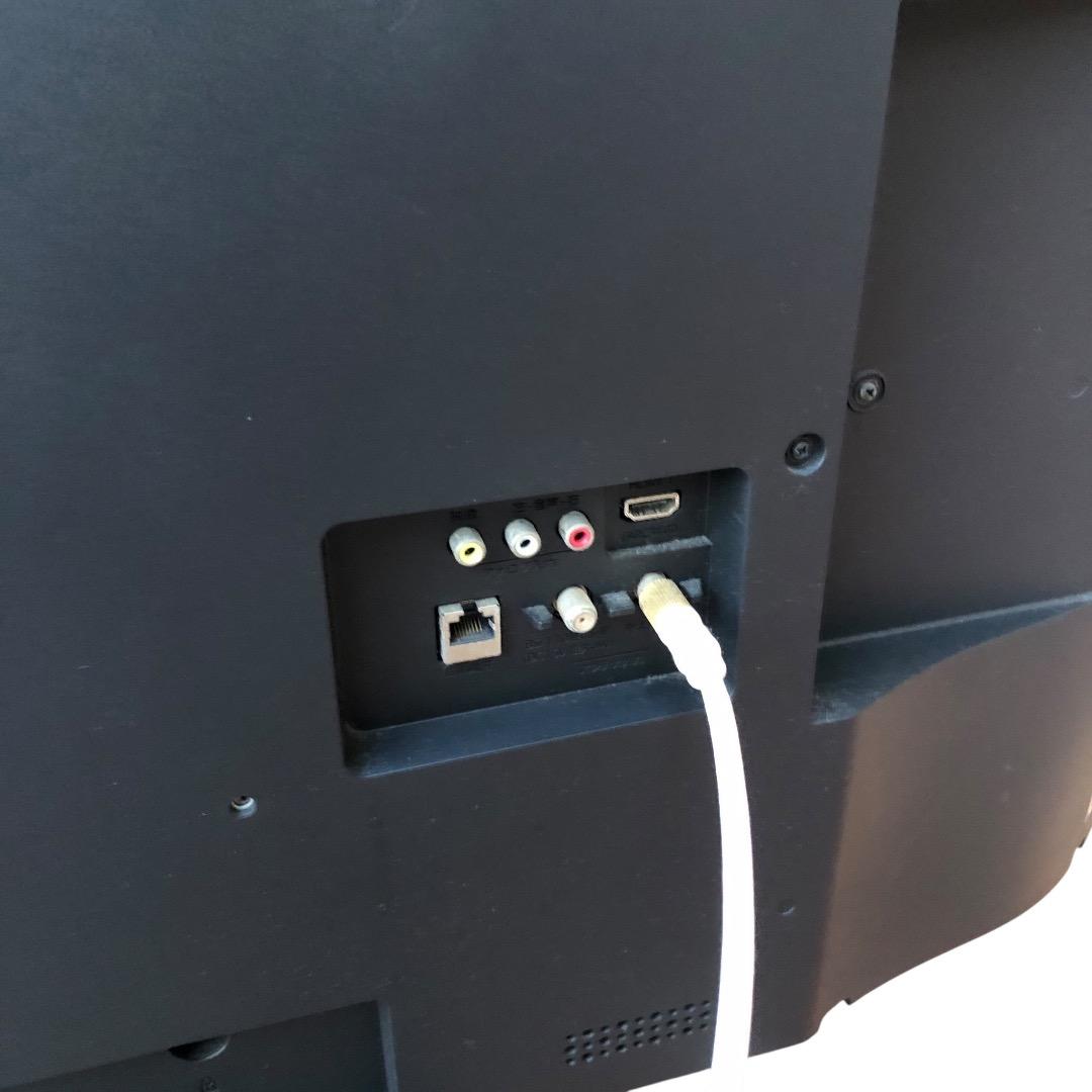 テレビ FUNAI FL-40H2010 SES156羽 動作品