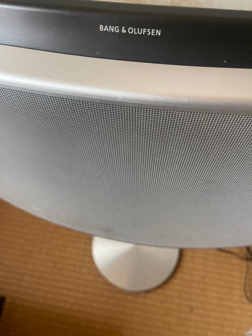 BANG & OLUFSEN スピーカー スタンド型 シルバー