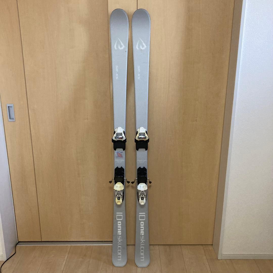 ID ONE SR-X5 153cm スキー板 小柄な方向け
