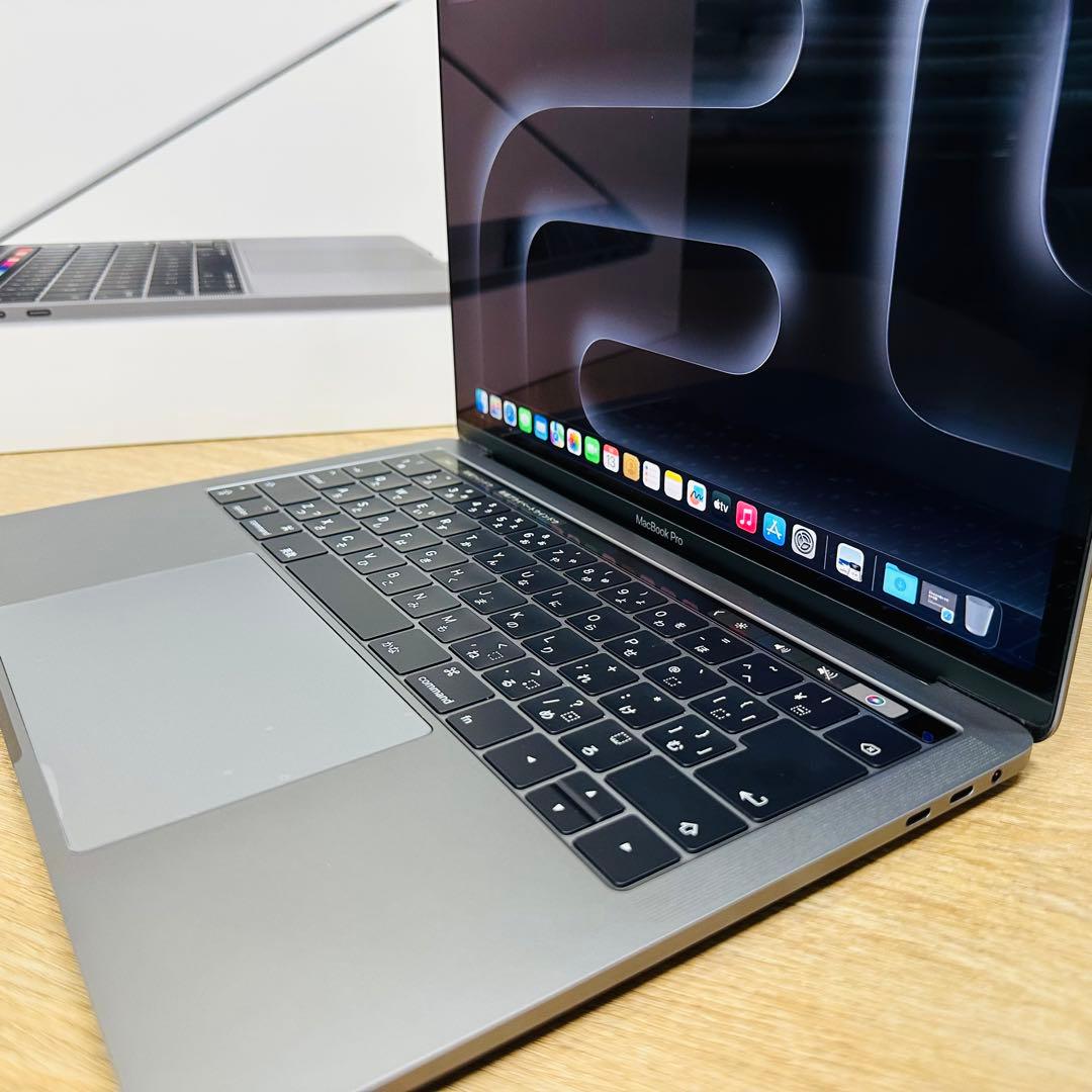 美品MacBook Pro 【MacOS2025年／Office2024年付き