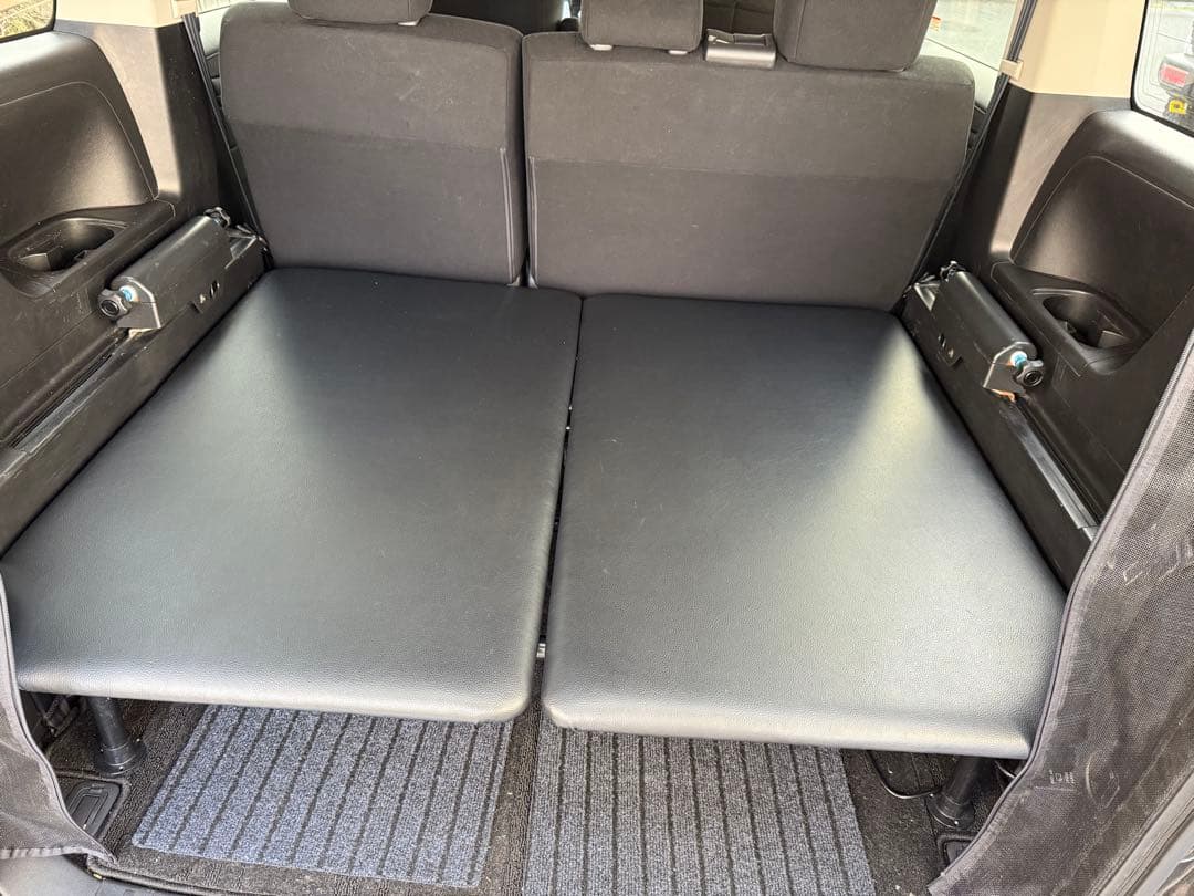 デリカD5用簡易ベッドキット