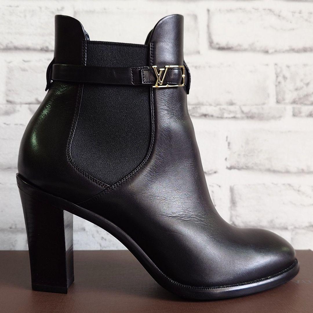 美品 LOUIS VUITTON ショートブーツ サイドゴア LVバックル 黒
