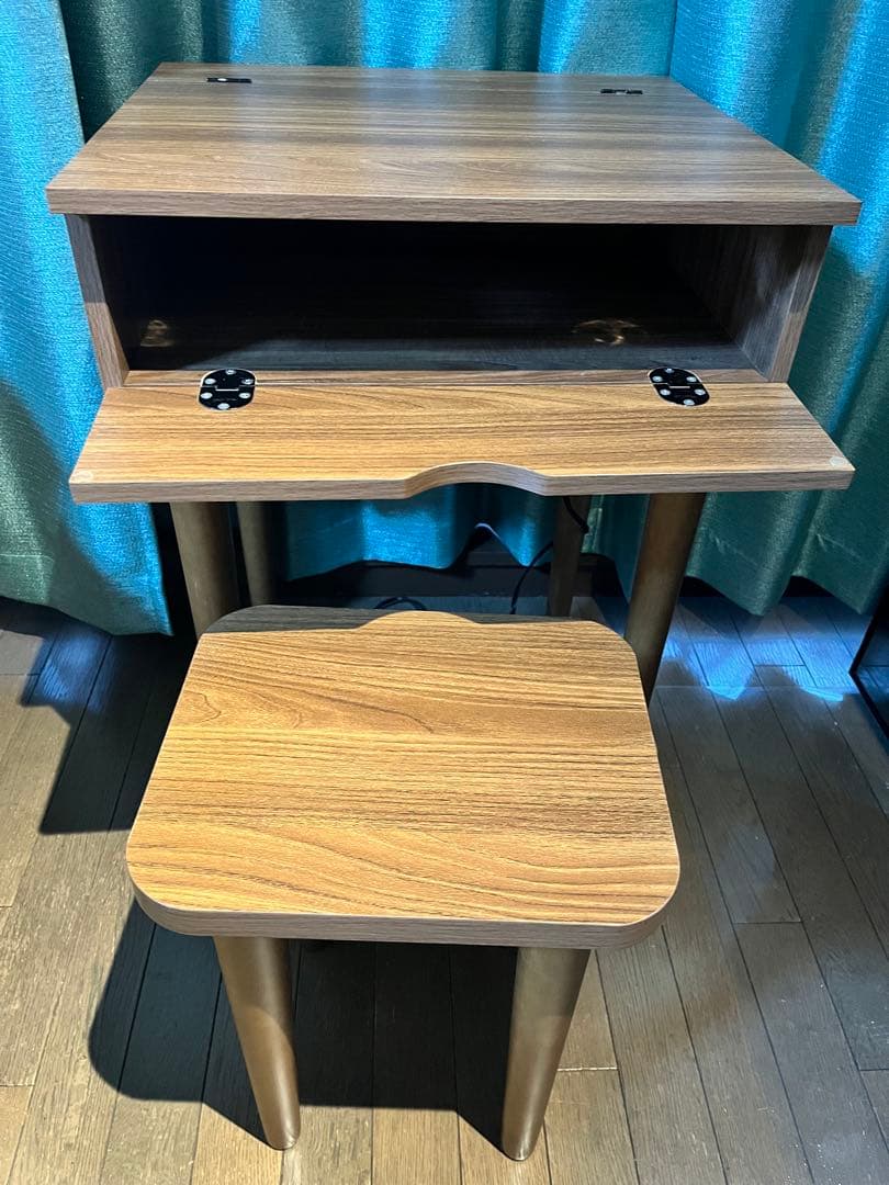 ウッド調ドレッサー・鏡台 引き出し付き