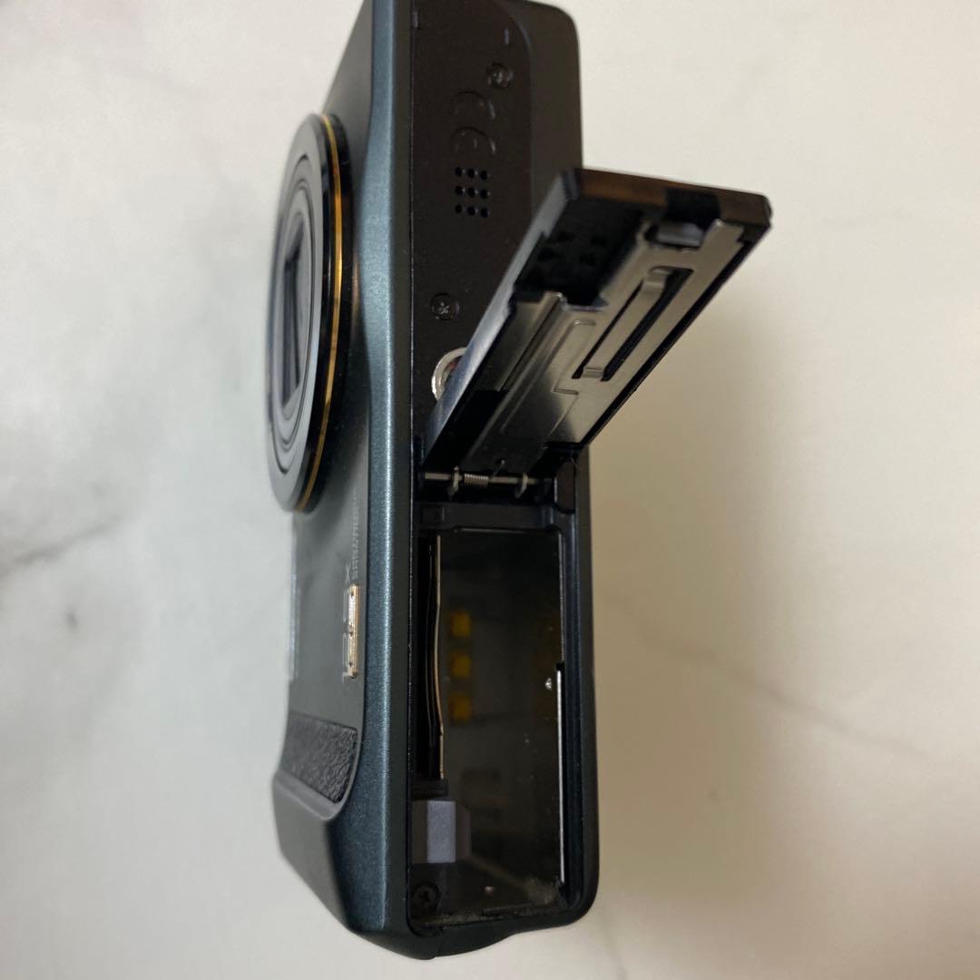 CASIO EXILIM EX-ZR100 ブラック デジカメ　カシオ