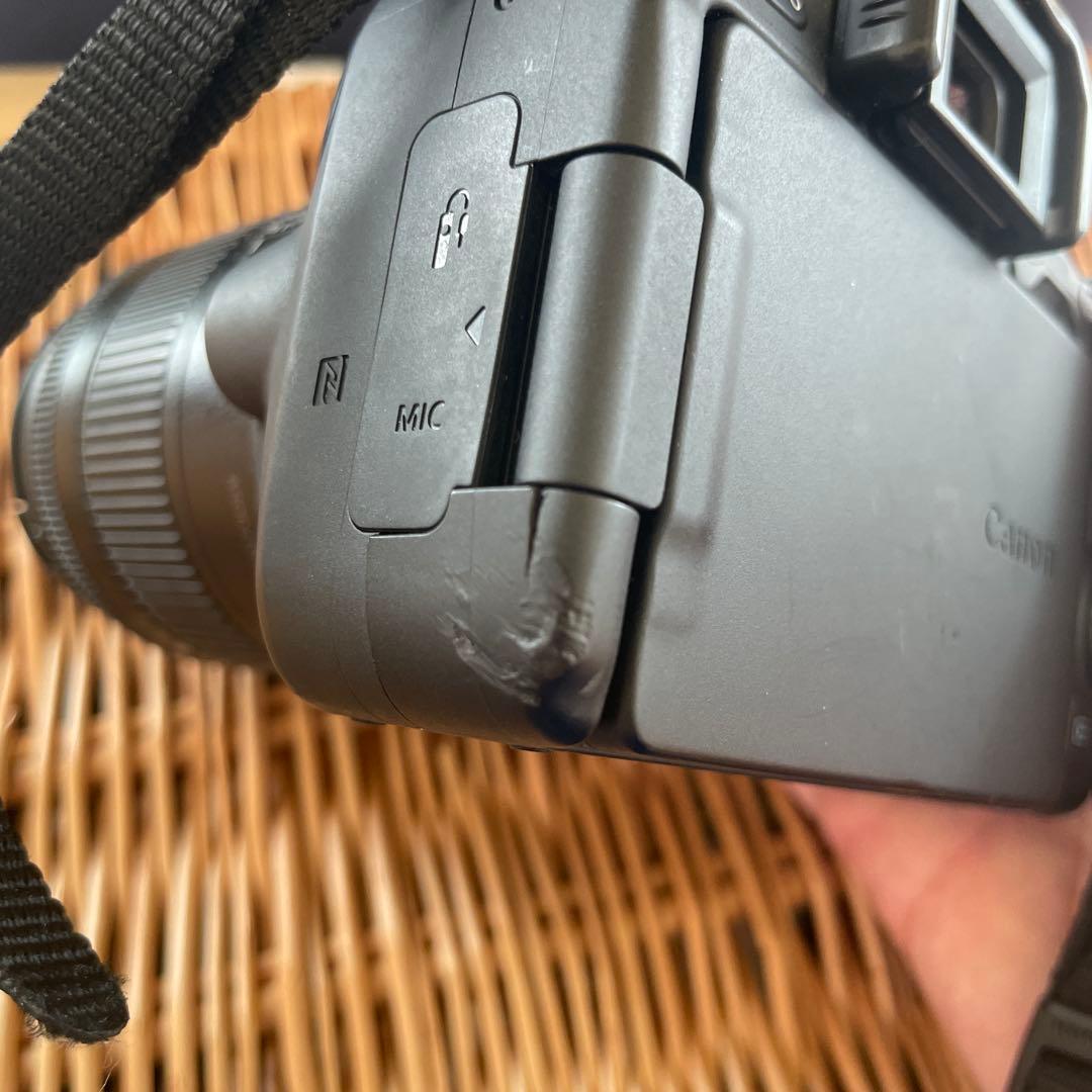Canon デジタル一眼レフカメラ レンズ付き