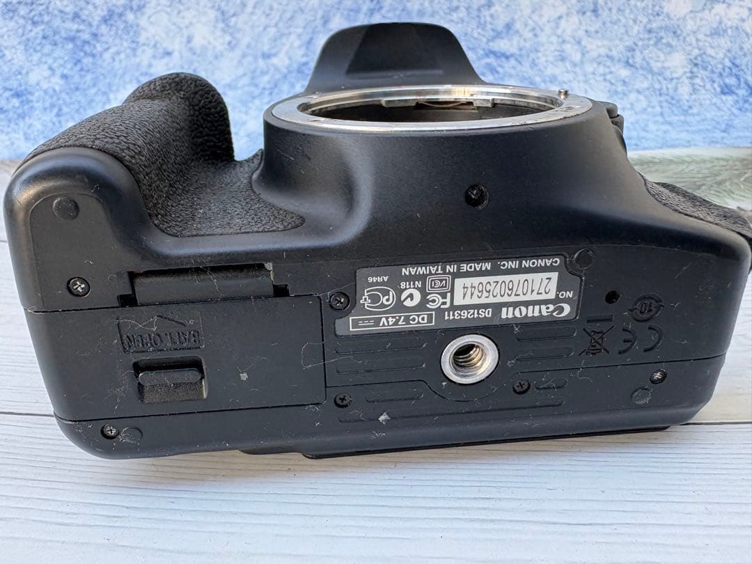 キヤノン EOS Kiss X5 ボディ本体のみ(レ34)