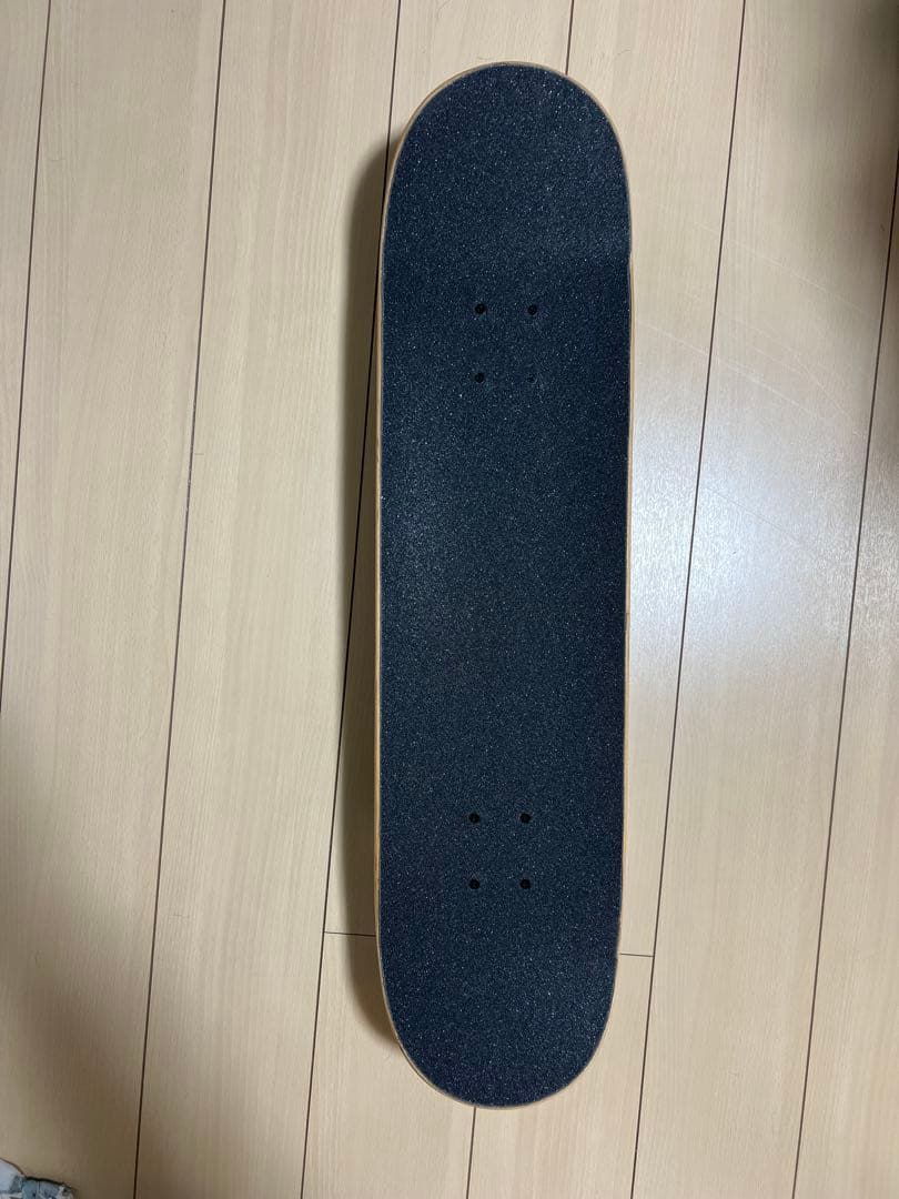 POWELL PERALTA ドラゴンデザイン スケートボード　パウウェル