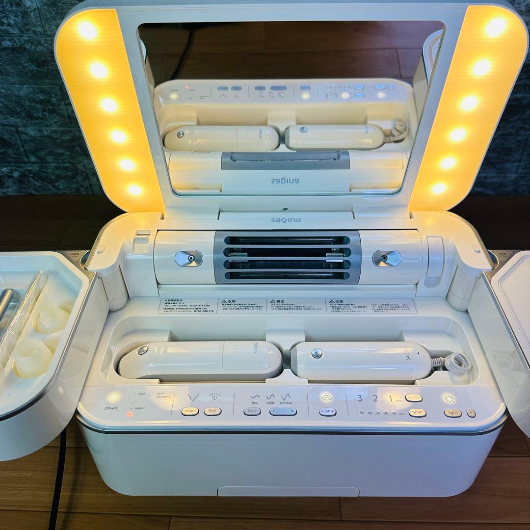 サキナビジュー　美顔器　SAQINA