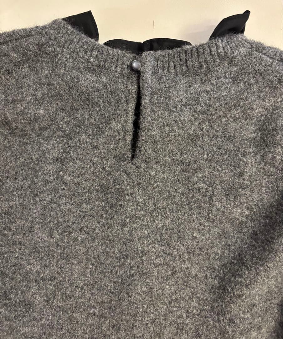 新品タグ付き✨ ジャスグリッティー パール刺繍プルオーバー