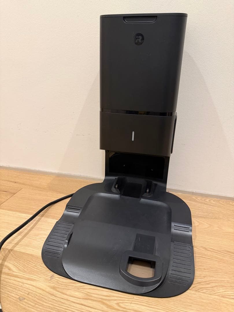 ルンバ i7+ ロボット掃除機本体 自動充電機能バーチャルウォール各種交換部品付