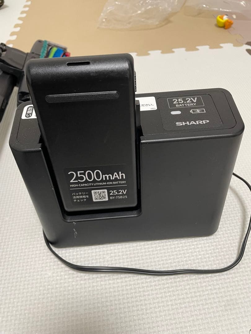 SHARP スティッククリーナー ES-SR7 レッド