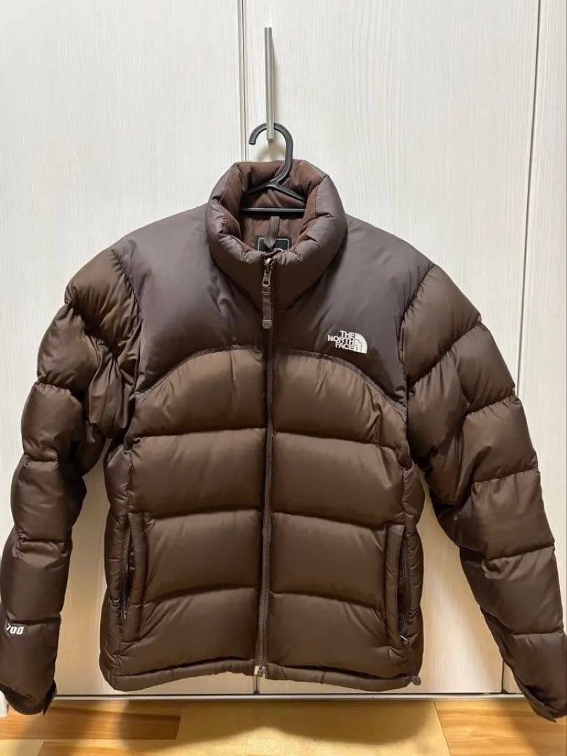 【超希少モデル！】ケンダル・ジェンナー着用 ヌプシ 700 ブラウン 茶色　M