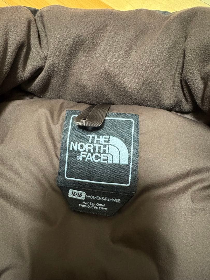 【超希少モデル！】ケンダル・ジェンナー着用 ヌプシ 700 ブラウン 茶色　M