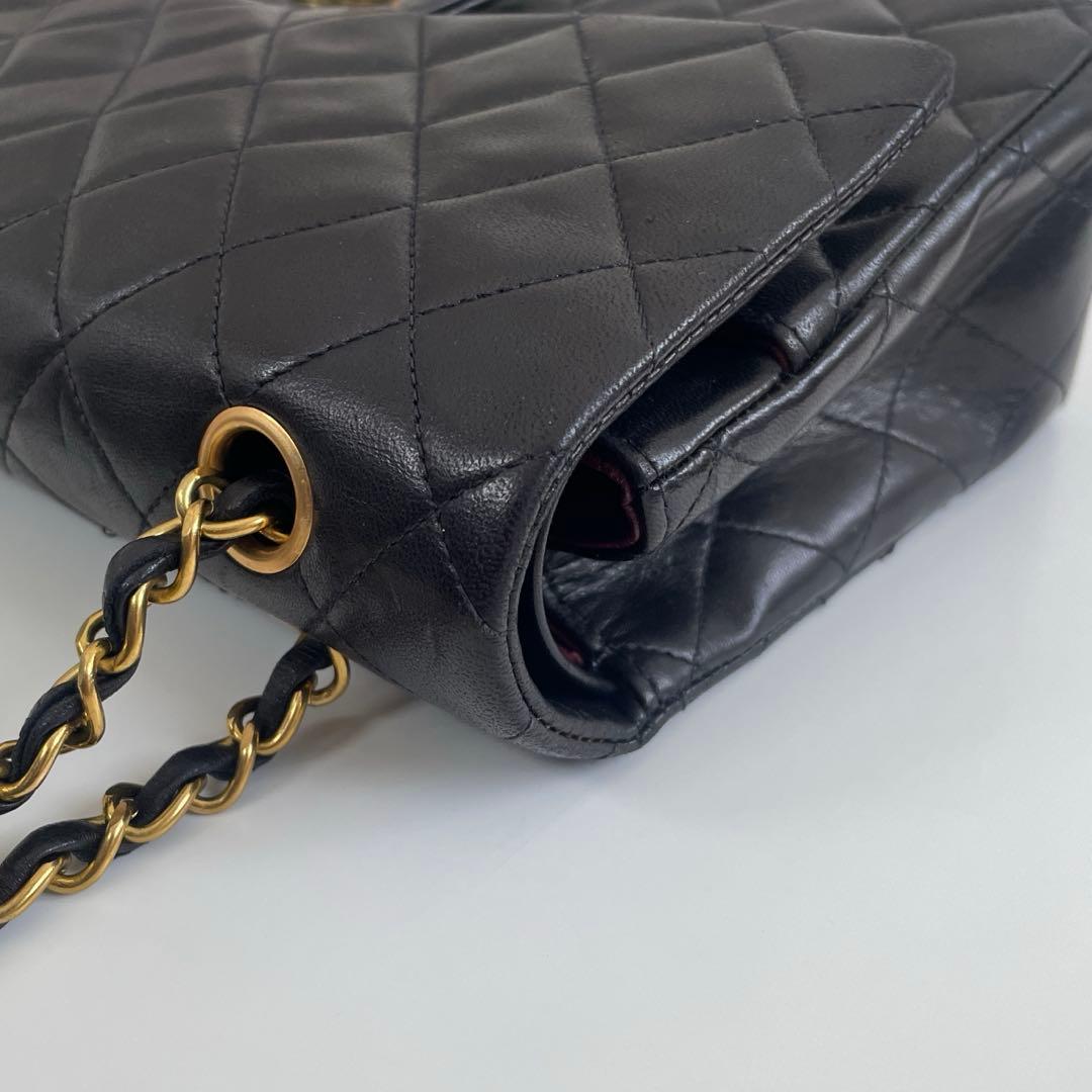CHANEL クラシック ハンドバッグ 25 ラムスキン マトラッセ