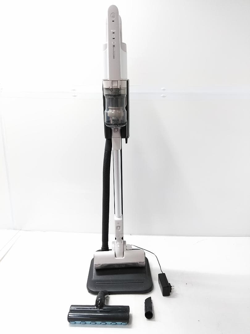 パナソニック ードレススティッククリーナー MC-VKS8200 充電コード付□