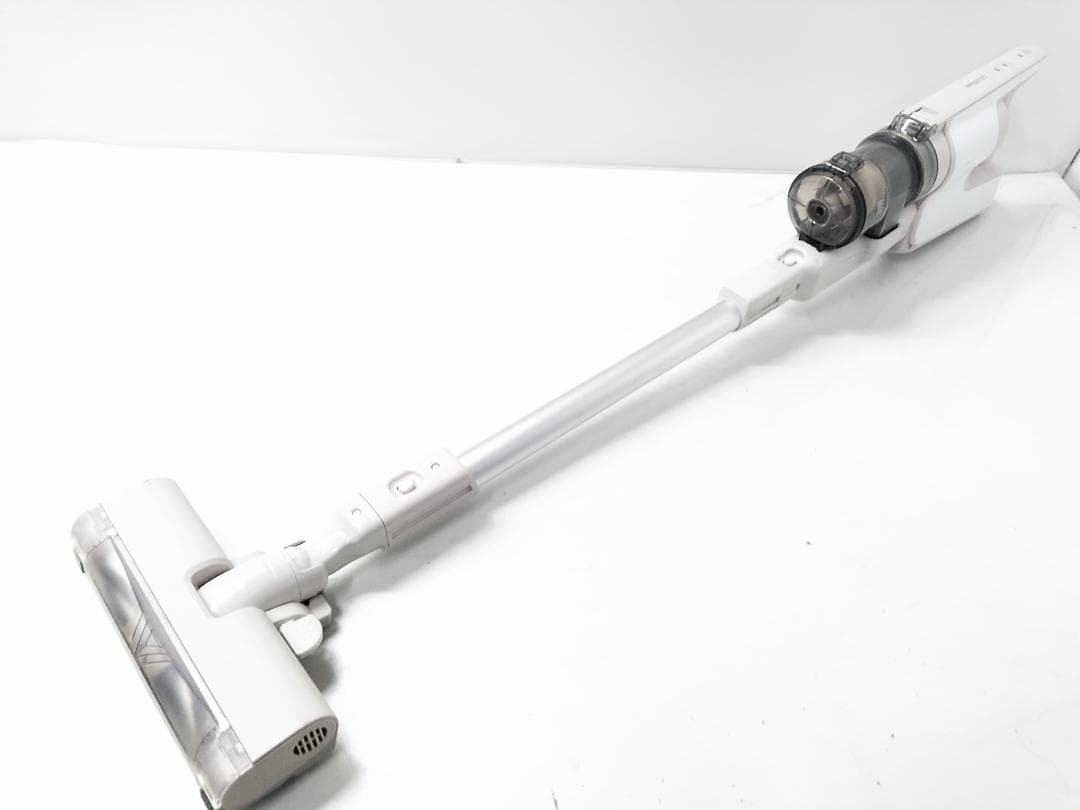 パナソニック ードレススティッククリーナー MC-VKS8200 充電コード付□