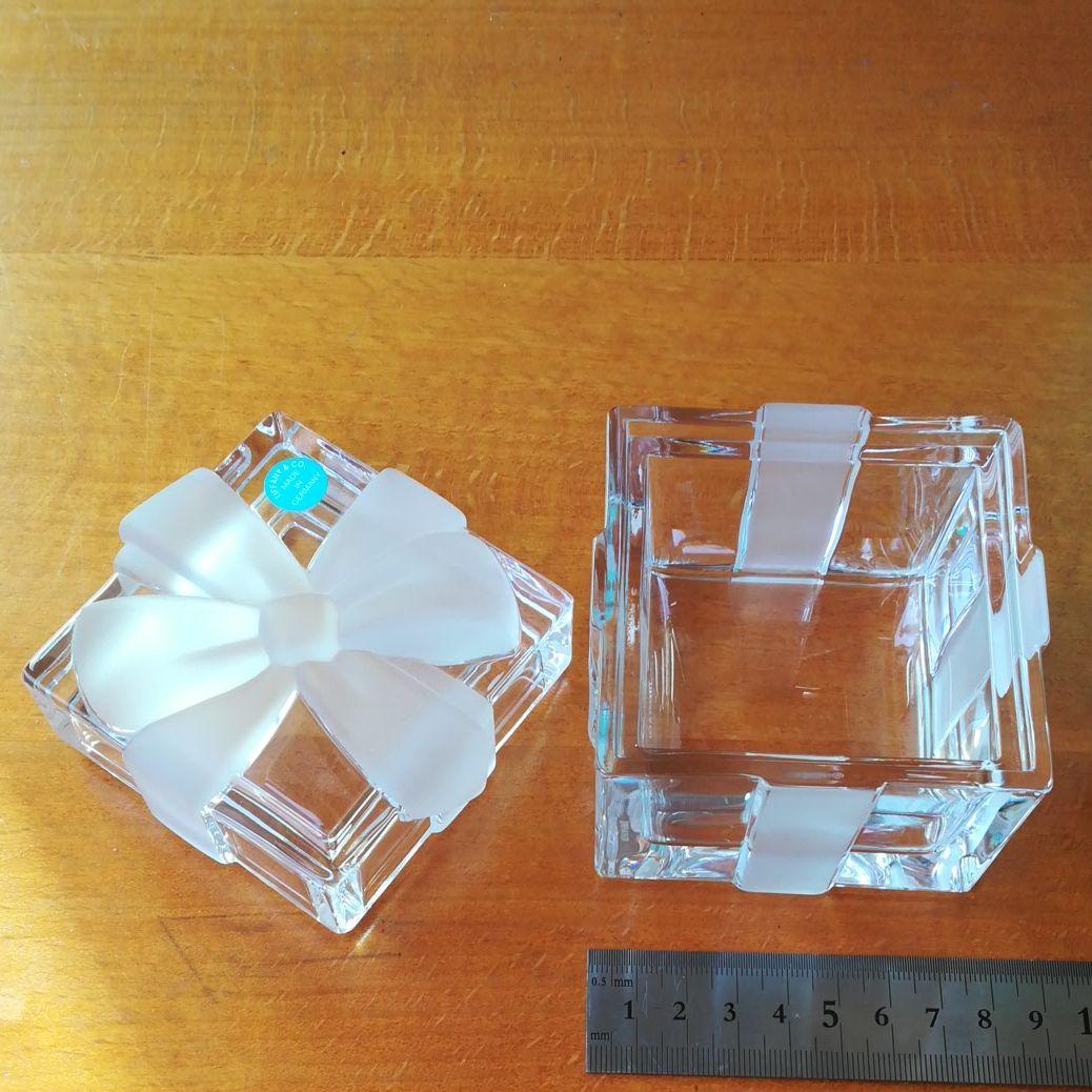 ティファニー　【レア】クリスタルリボンボックス