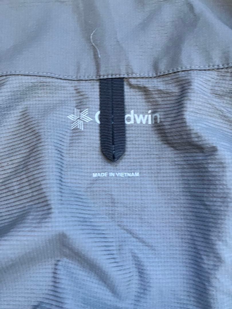GOLDWIN　PERTEX EQUILIBRIUM Wind Vest グレー