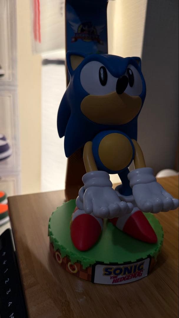 SEGA:ソニックデラックス ライトアップヘッドホン、コントローラースタンド