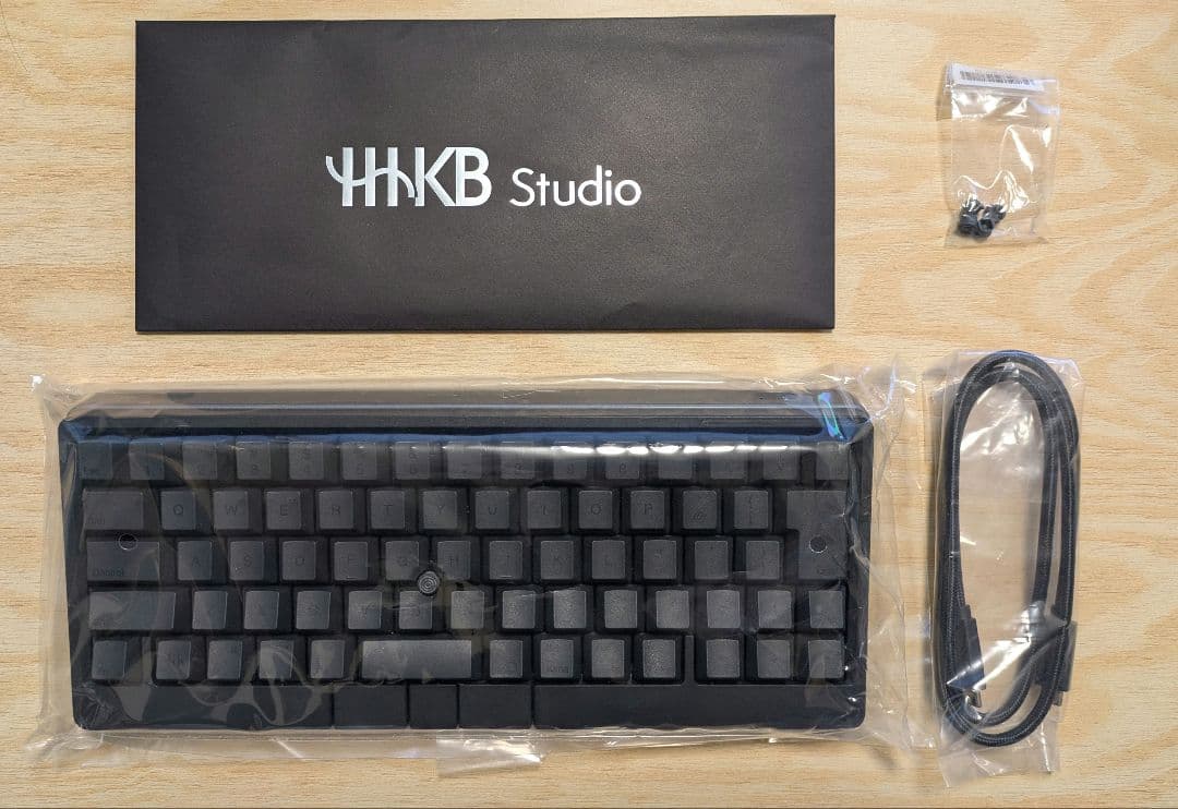 ほぼ新品 HHKB Studio 本体 日本語配列（墨）