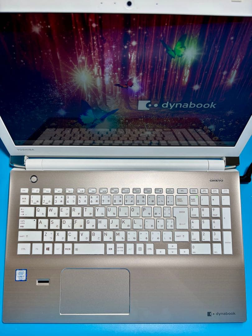 東芝 dynabook T75/DG i7 7500U SSD2TB 16GB