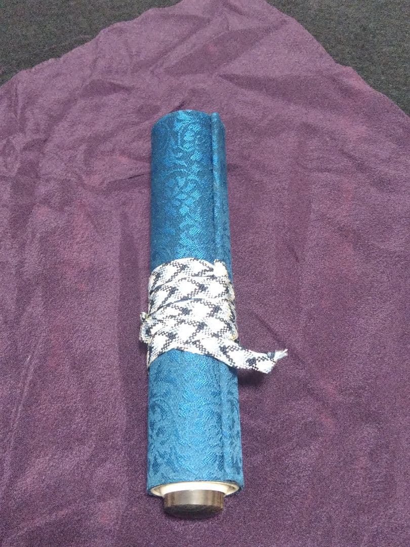 京都博物館所蔵 国宝 本阿弥切本 古今和歌集 と その解説本