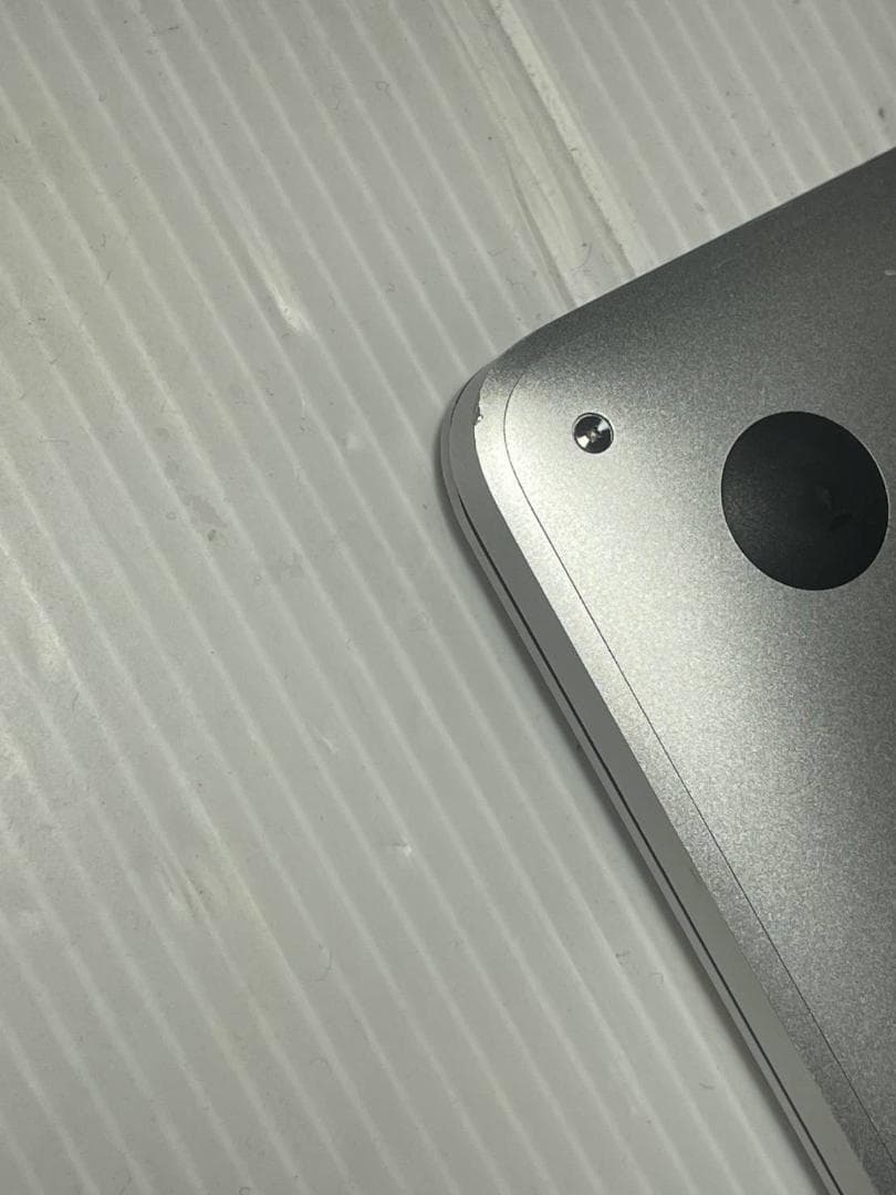 MacBook Pro 13インチ 2020年モデル 256GB