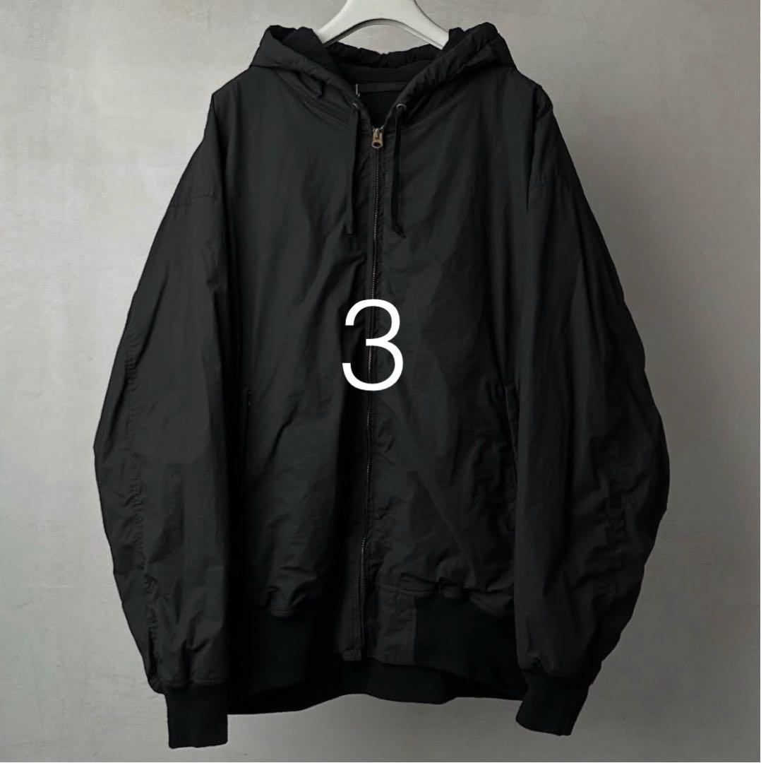 白*子様 25aw comoli コットンナイロン ジップパーカ