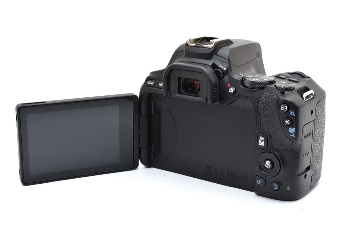 ❤️Canon Kiss X10❤️動画も撮れる◎高画質&高機能◎一眼レフ　バック付