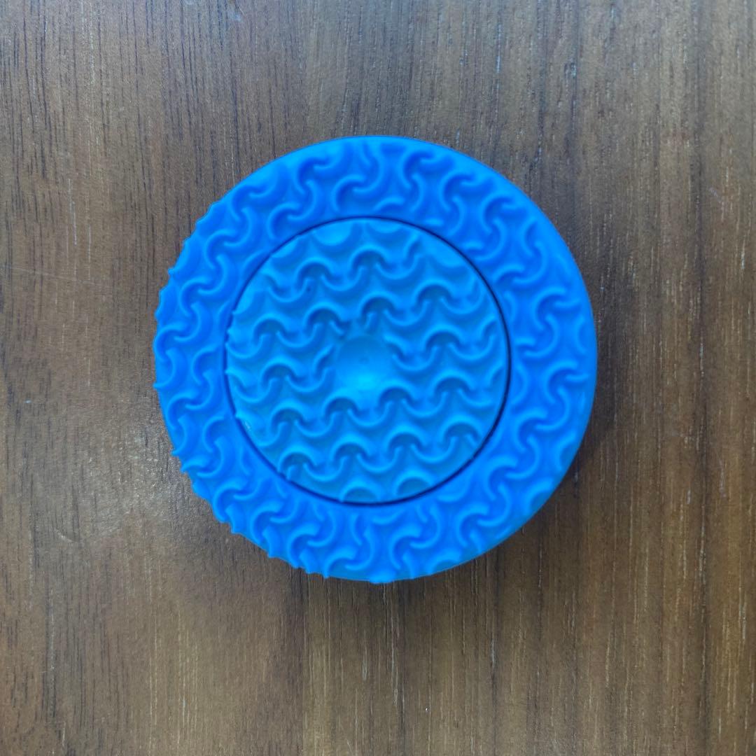 ニュースキン　ルミスパ　本体　充電器付き　コスメ　美容　フェイスケア