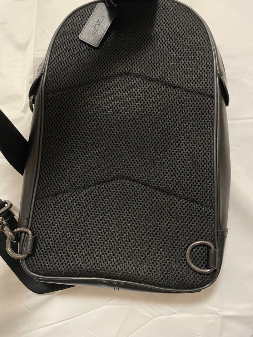 COACH　グラハム　パック　シグネチャー　クロスボディ　ボディバッグ　PVC