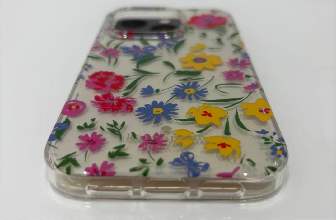 ☆新品☆KATE SPADE iPhone14Proケース　スマホリング付属