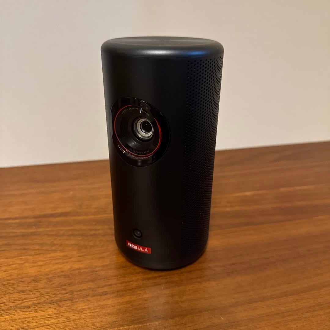 Anker Nebula Capsule 3 Laser／家庭用プロジェクター