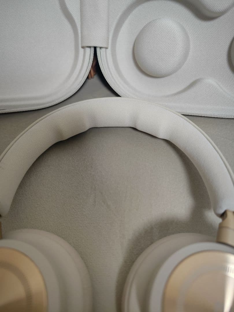 バング&オルフセン Beoplay HX ヘッドホンケース付・ケーブル未使用