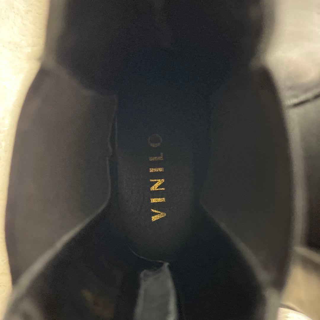 VINILO【ヴィニーロ】 サイドゴアブーツ ショート　ブラック 23.5cm